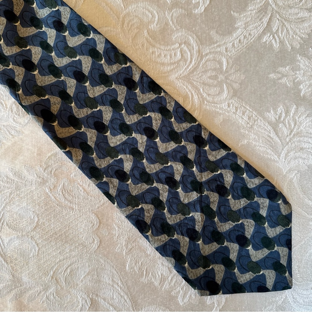 Men’s Navy Gray Patterned Tie